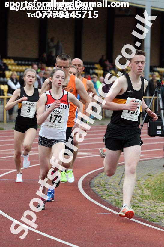 Noth Eastern Grand Prix 800 metres, North Eastern Grand Prix, Monkton Stadium, Jarrow. Photo: David T. Hewitson/Sports for All Pics